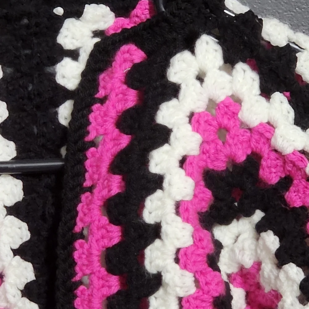 Child's Hexagon Cardigan - Picture 3 of 8